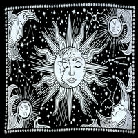 Слънчево и лунна гоблена, черно -бели гоблени мистично изгарящо слънце със звезден стенен висящ декор за спалня